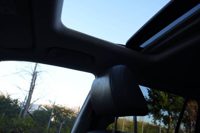 2011 Toyota Land Cruiser