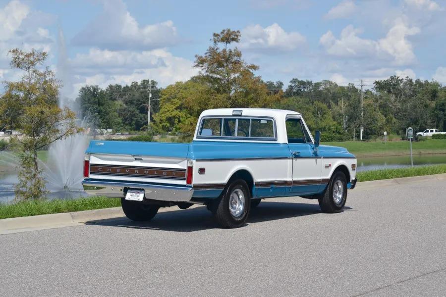 1972 Chevrolet C10 Camper Special