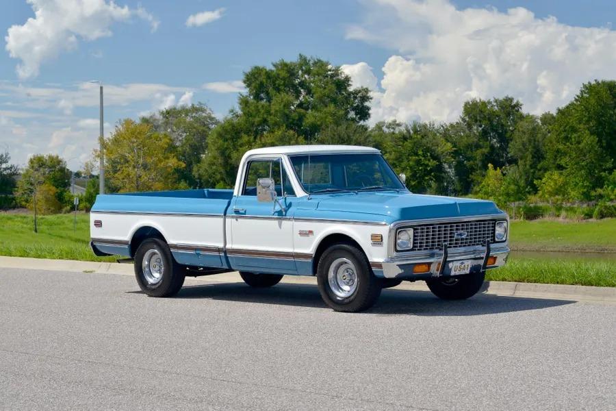1972 Chevrolet C10 Camper Special