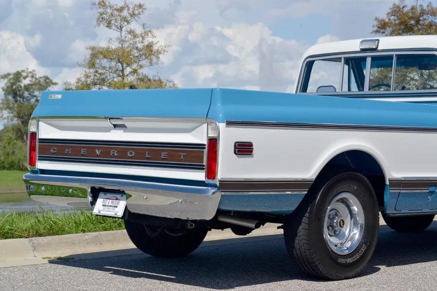 1972 Chevrolet C10 Camper Special
