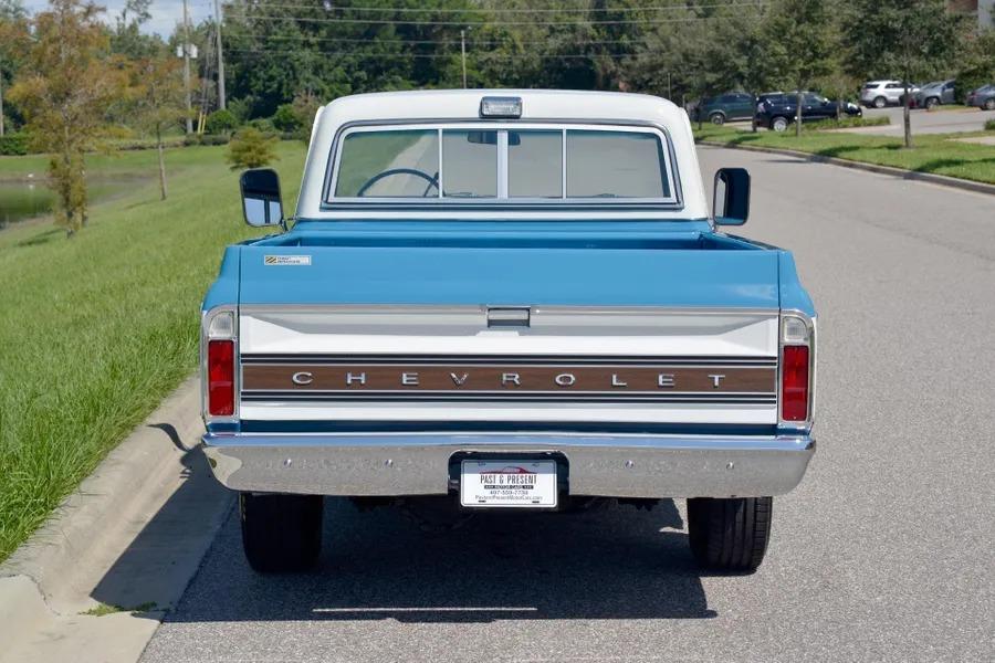 1972 Chevrolet C10 Camper Special - 5