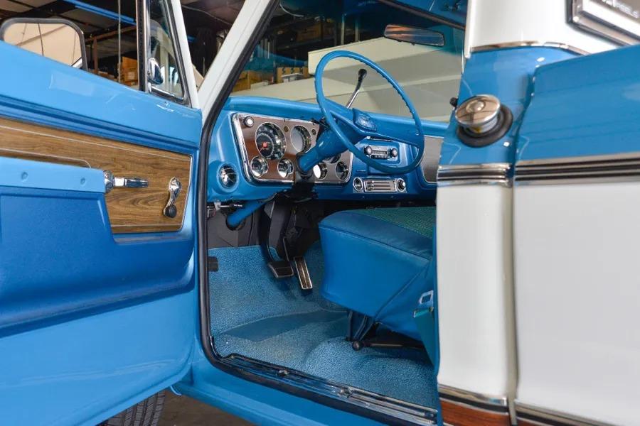 1972 Chevrolet C10 Camper Special