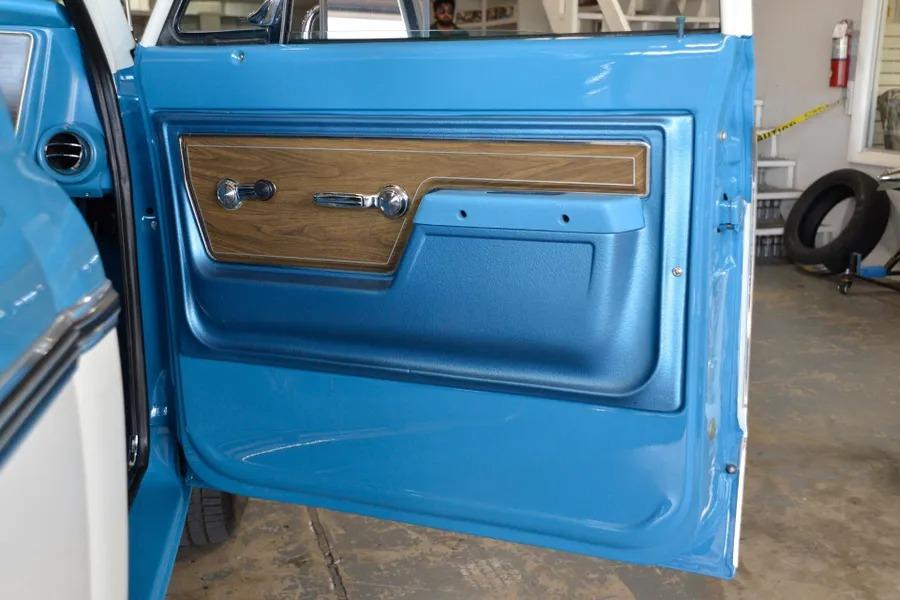 1972 Chevrolet C10 Camper Special