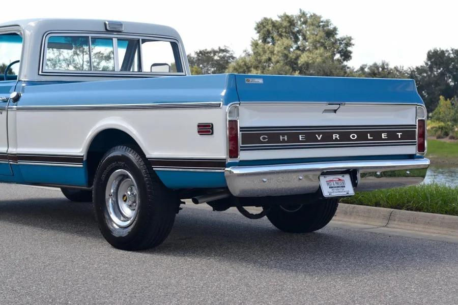 1972 Chevrolet C10 Camper Special