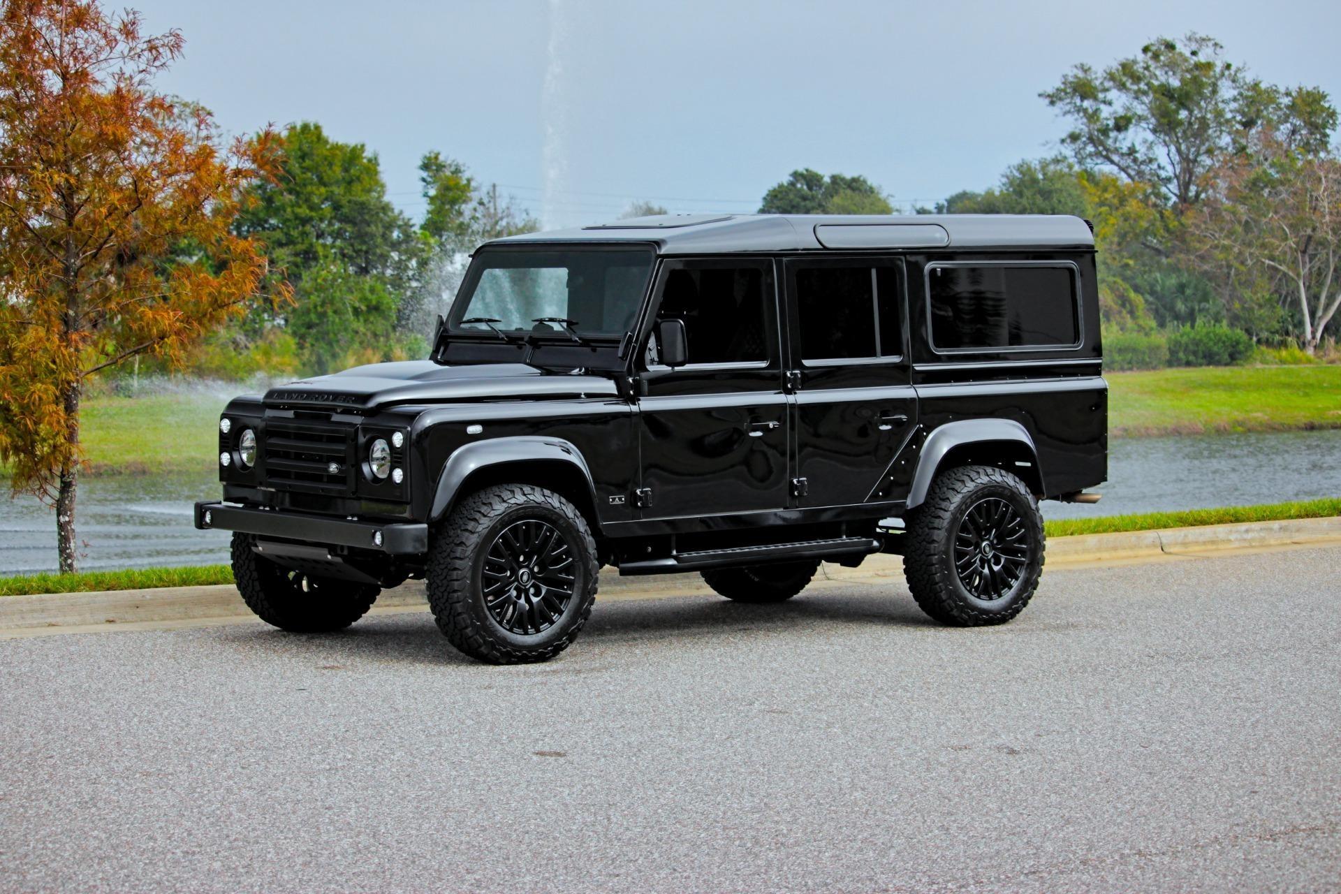  Land Rover Defender