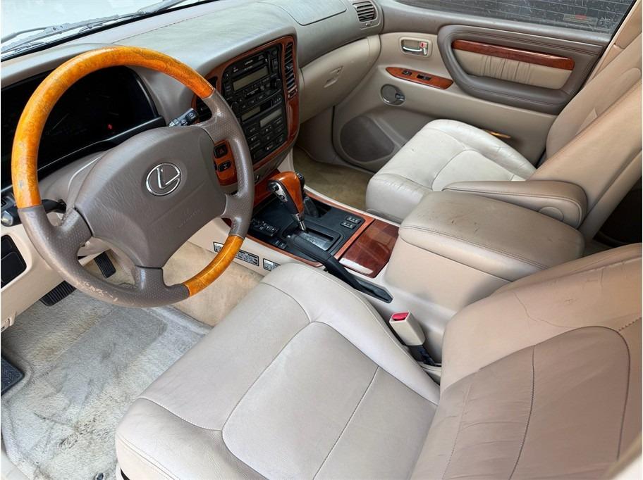 2001 Lexus LX 470 - 2
