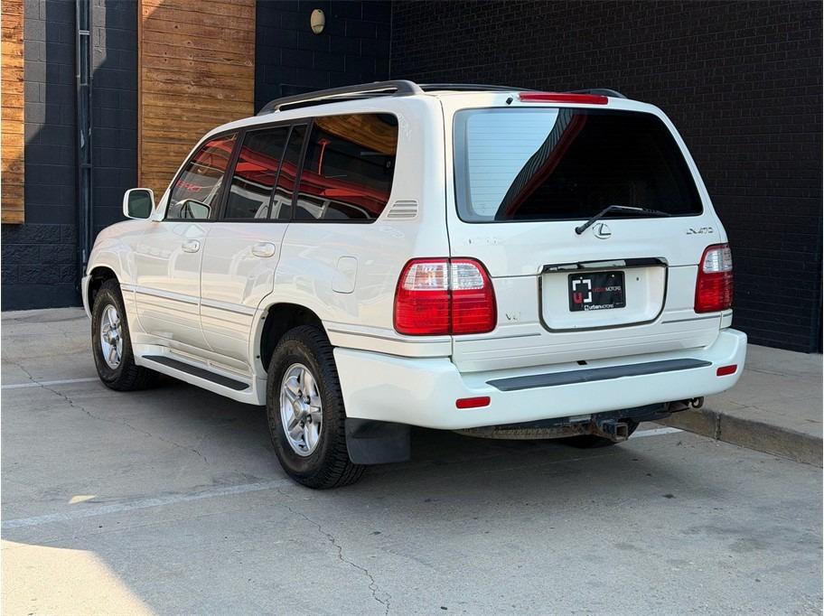 2001 Lexus LX 470 - 3