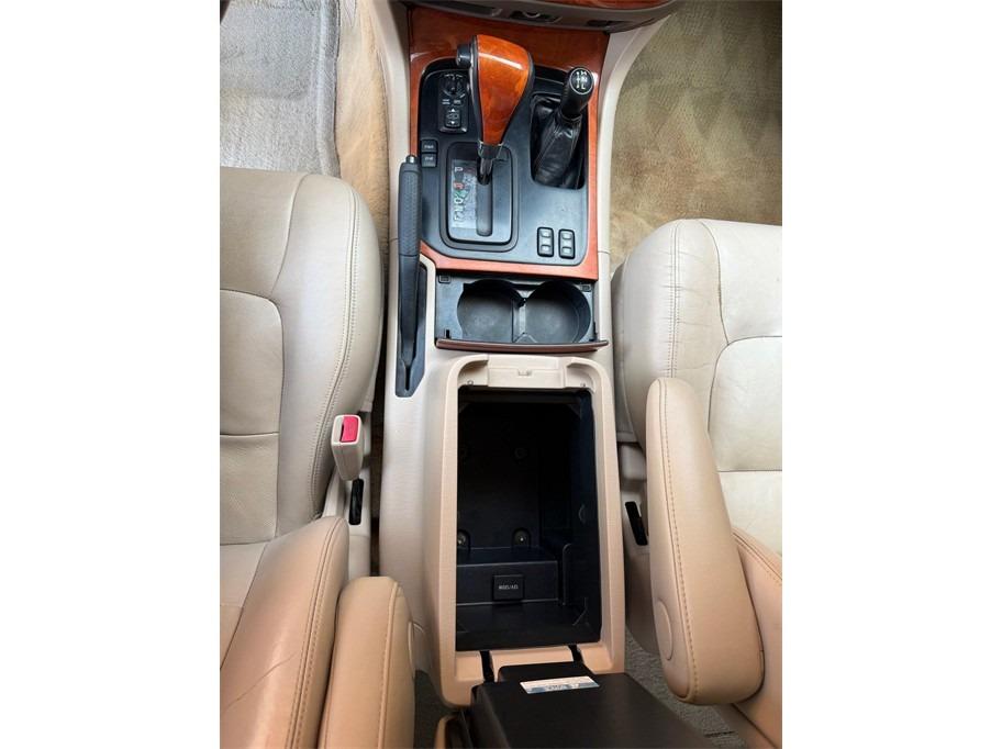 2001 Lexus LX 470