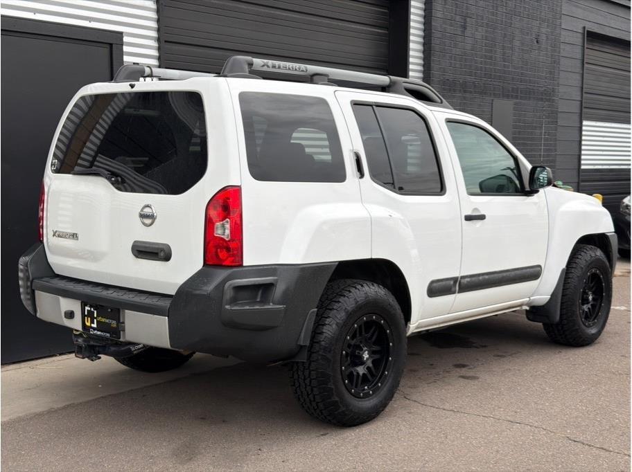 2011 Nissan Xterra S - 3