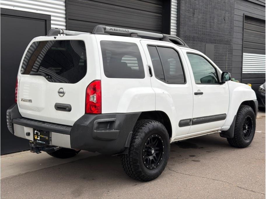 2011 Nissan Xterra S