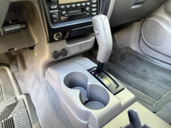 2003 Toyota Tacoma PreRunner V6