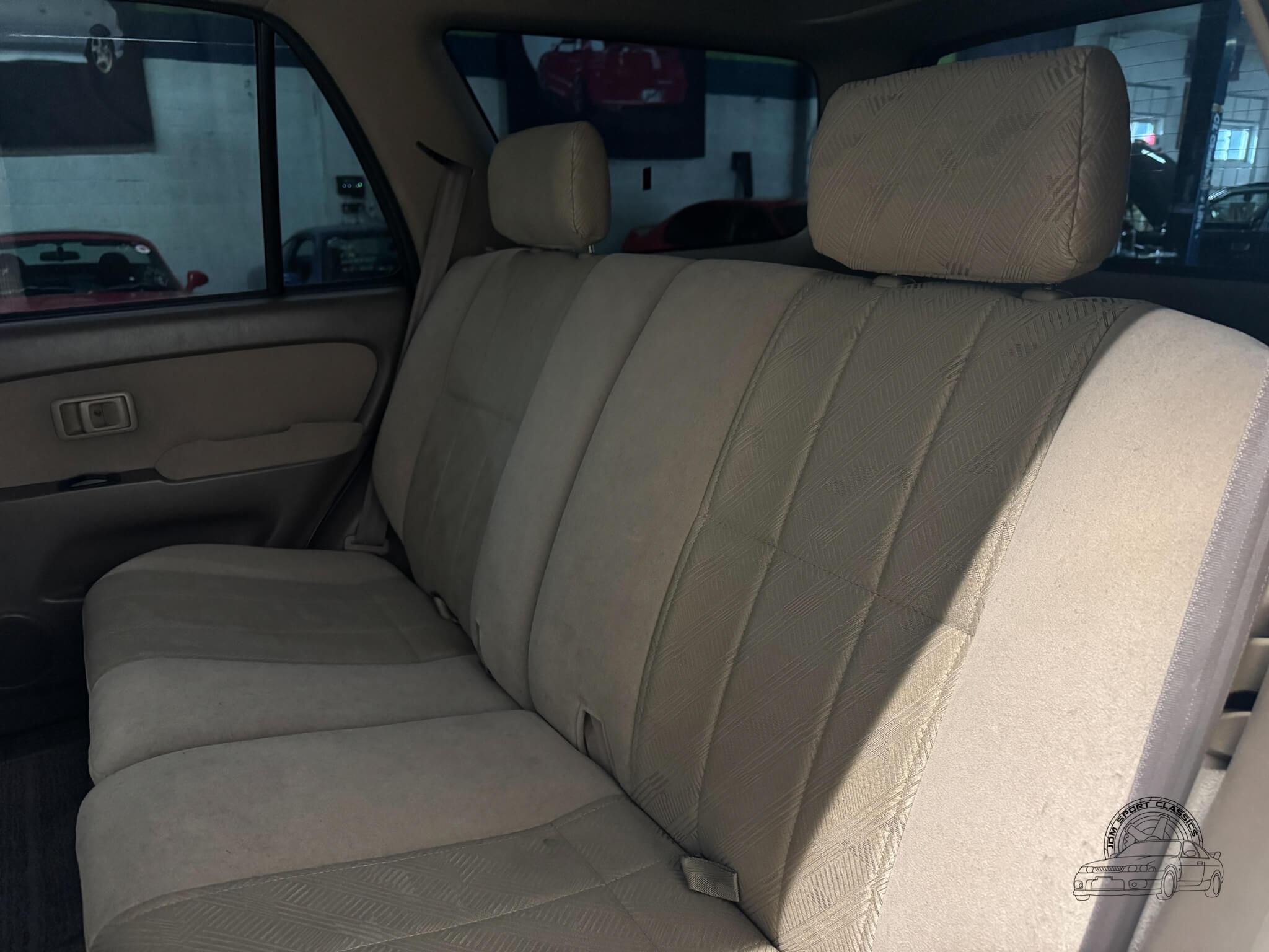 2001 Toyota Hilux Surf SSR-X