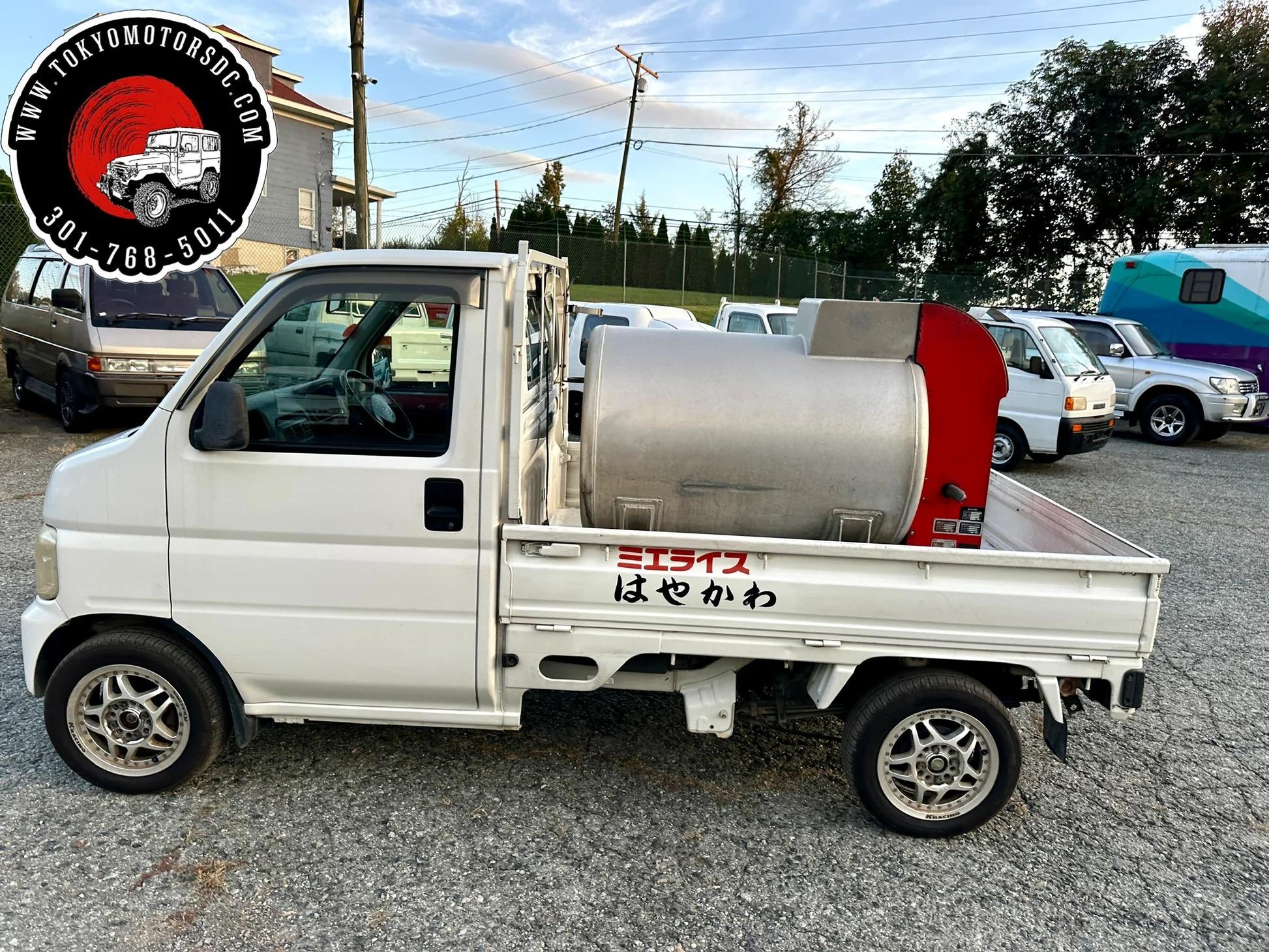 2000 Honda Acty SDX Fuel Tanker
