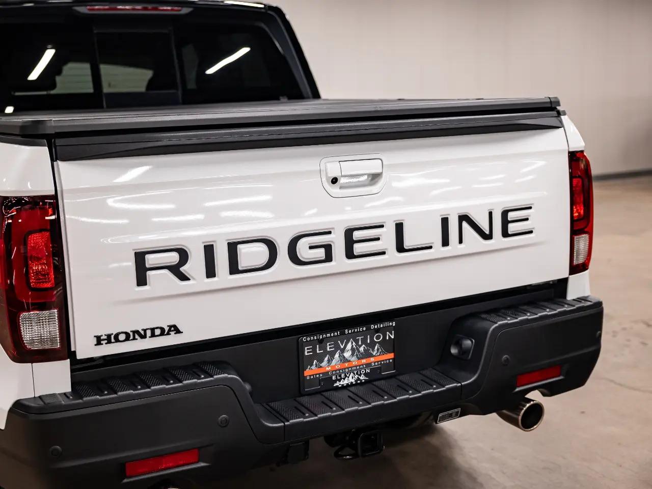 2026 Honda Ridgeline Black Edition