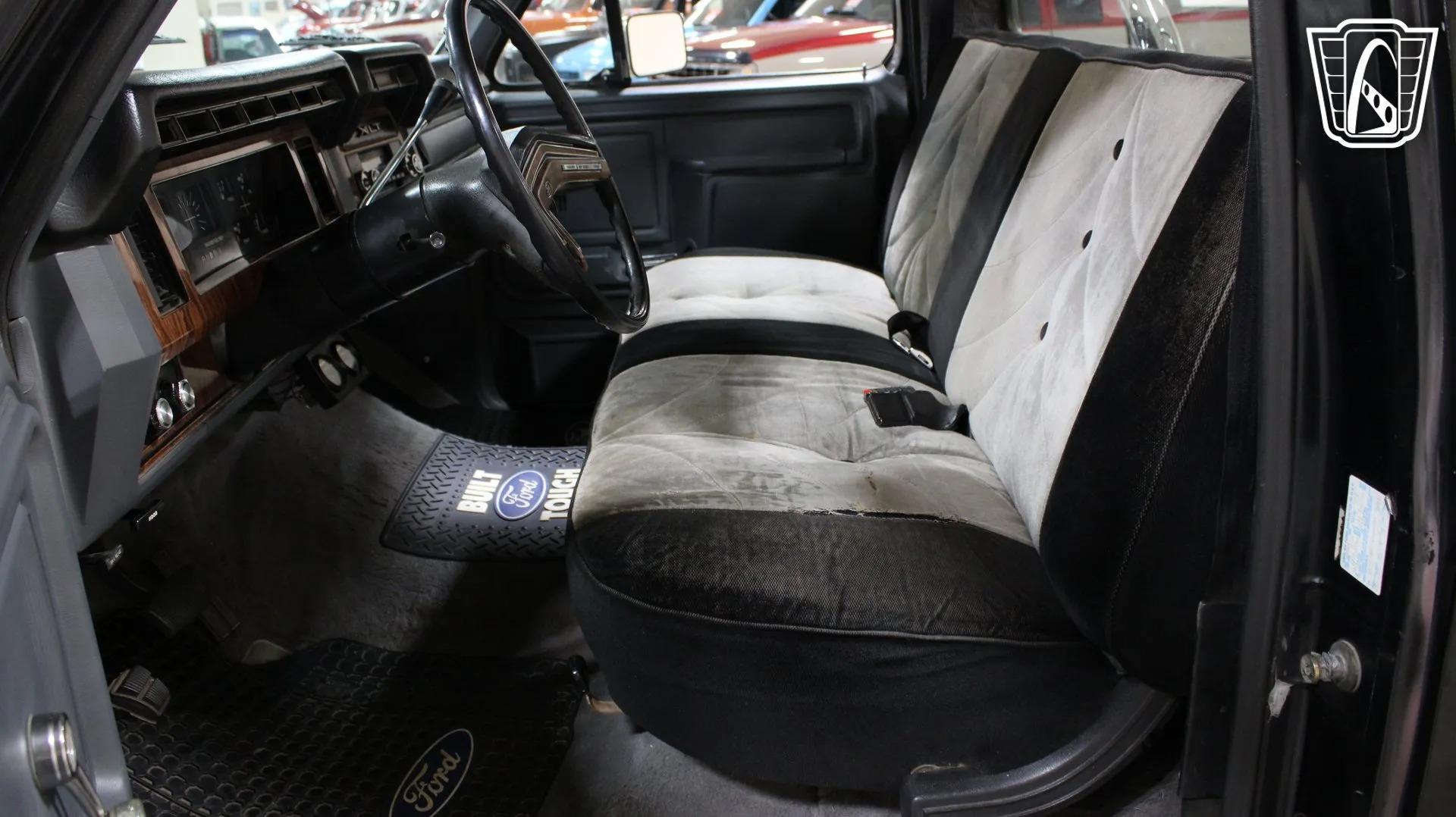 1984 Ford F-150 XLT