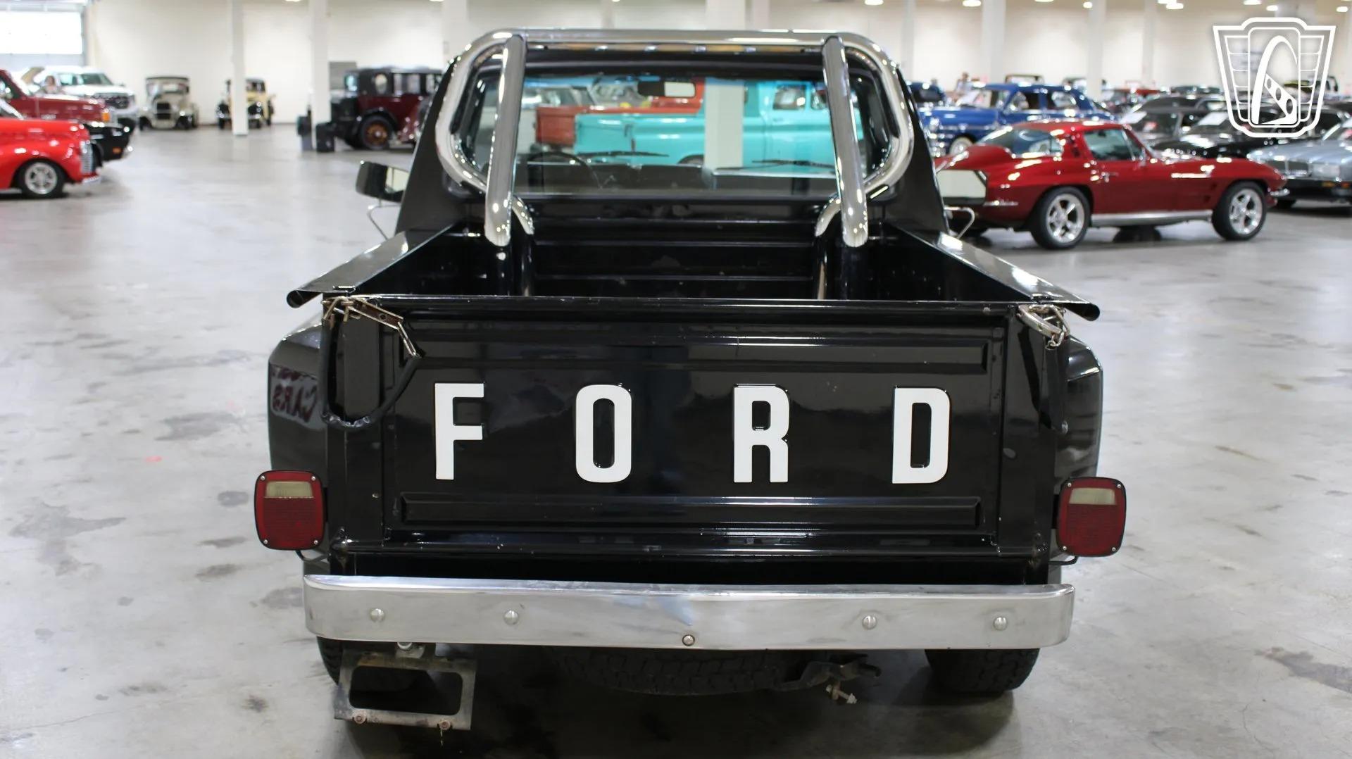 1984 Ford F-150 XLT