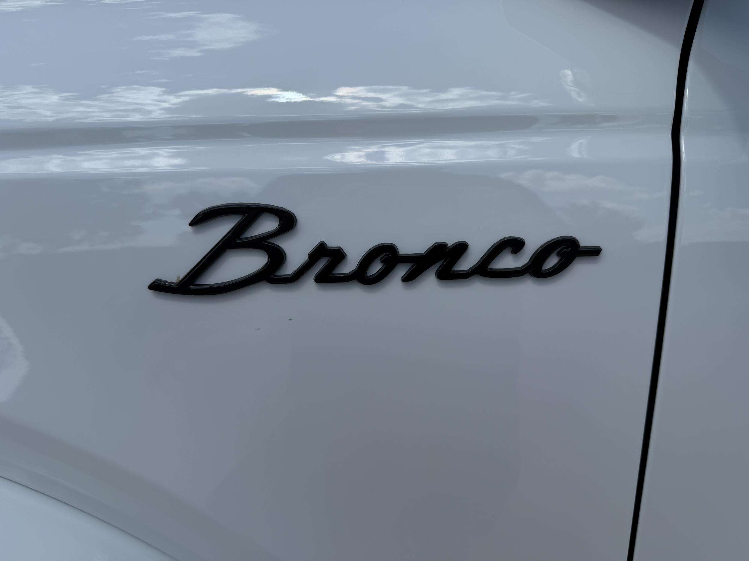 2023 Ford Bronco Outer Banks