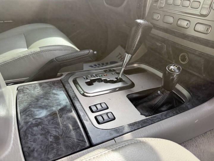 2006 Toyota Land Cruiser