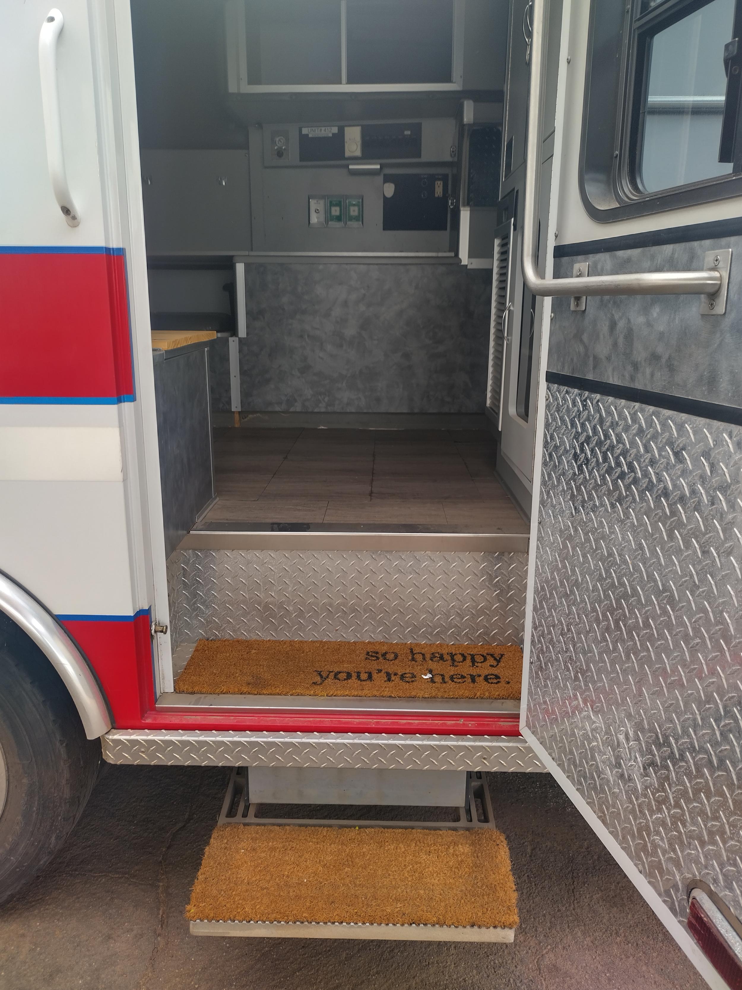 2007 Ford F-450 XLT Ambulance