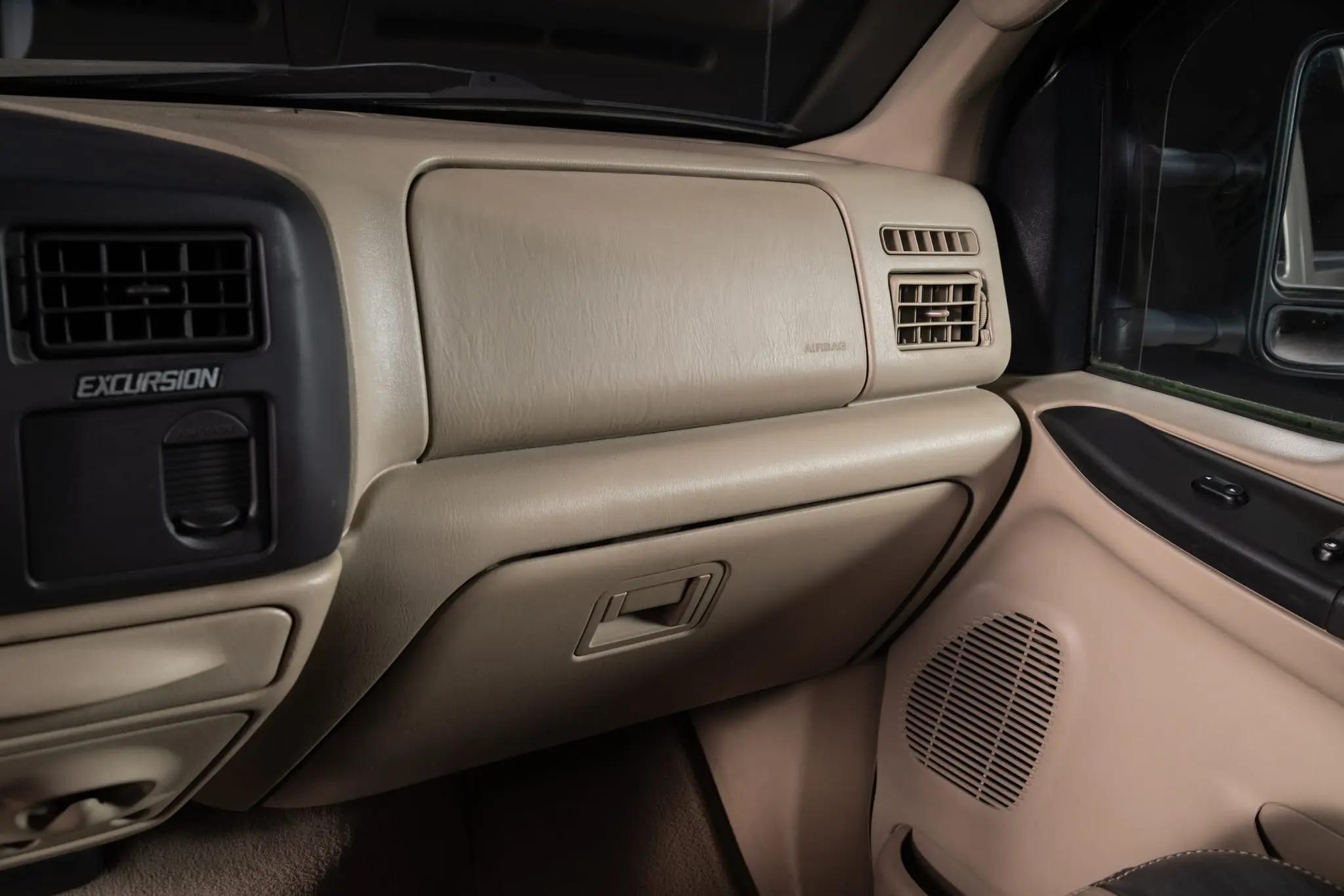 2005 Ford Excursion Eddie Bauer Power Stroke 4×4