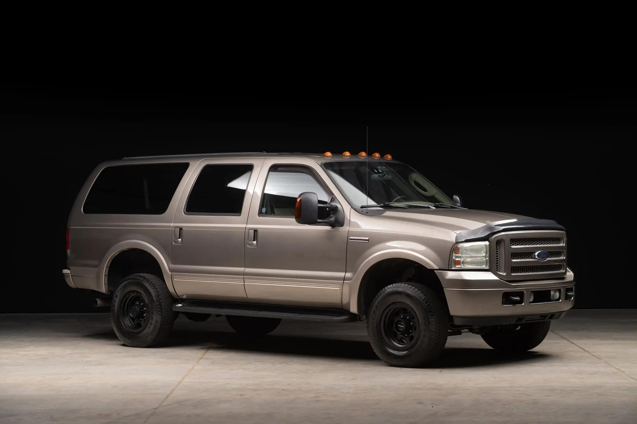 2005 Ford Excursion Eddie Bauer Power Stroke 4×4