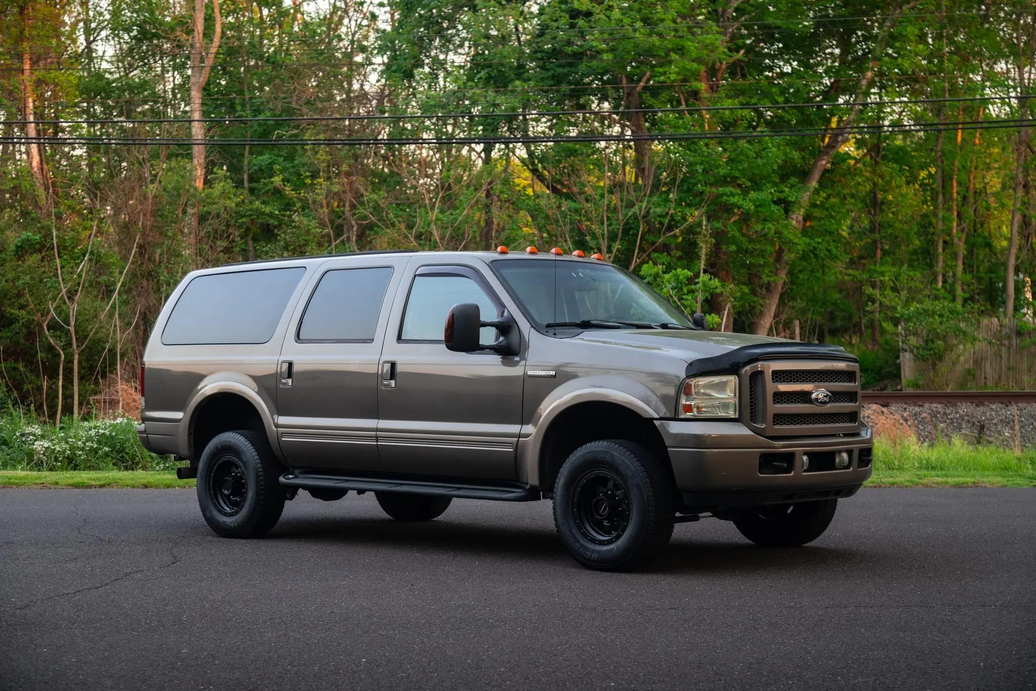 2005 Ford Excursion Eddie Bauer Power Stroke 4×4