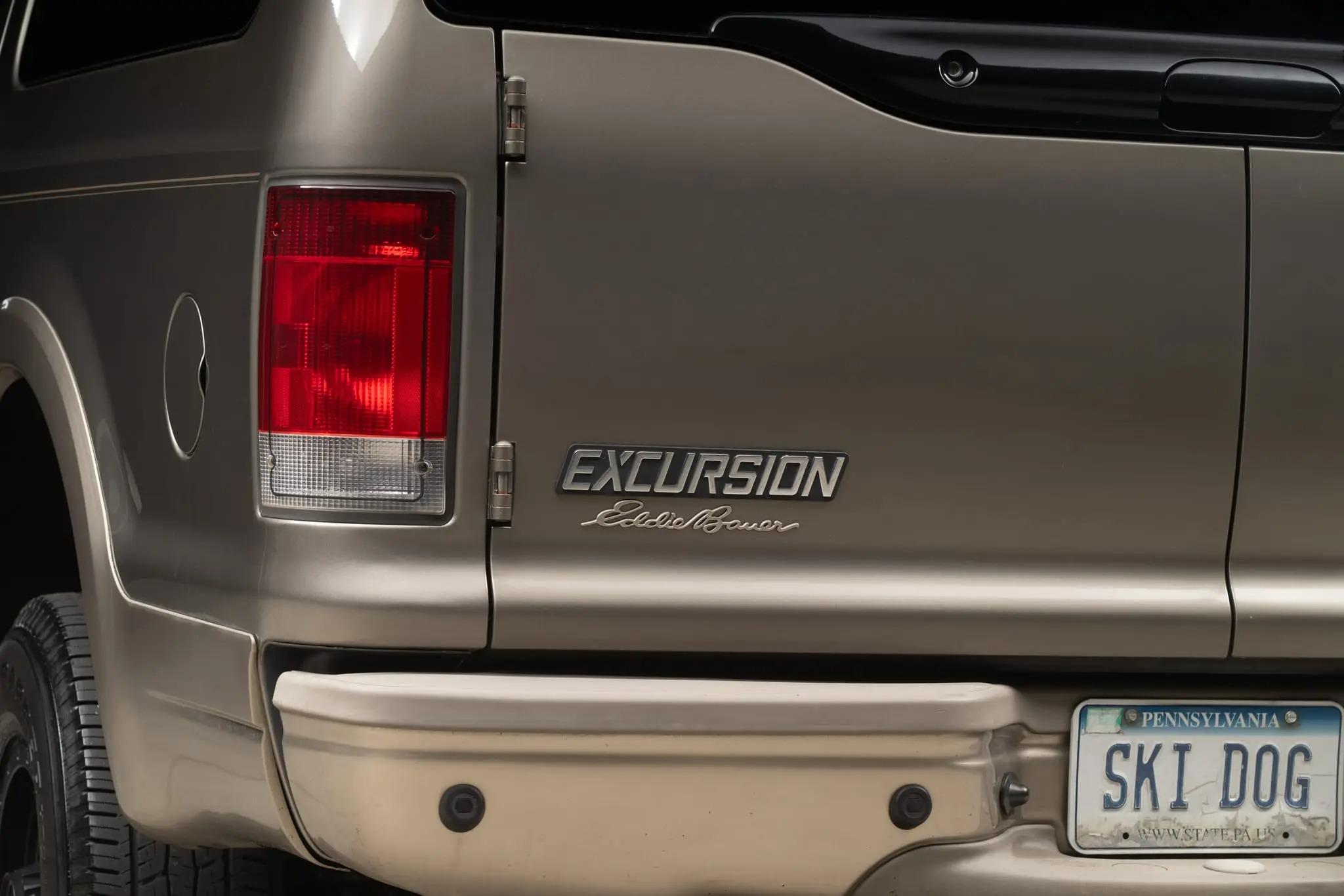 2005 Ford Excursion Eddie Bauer Power Stroke 4×4