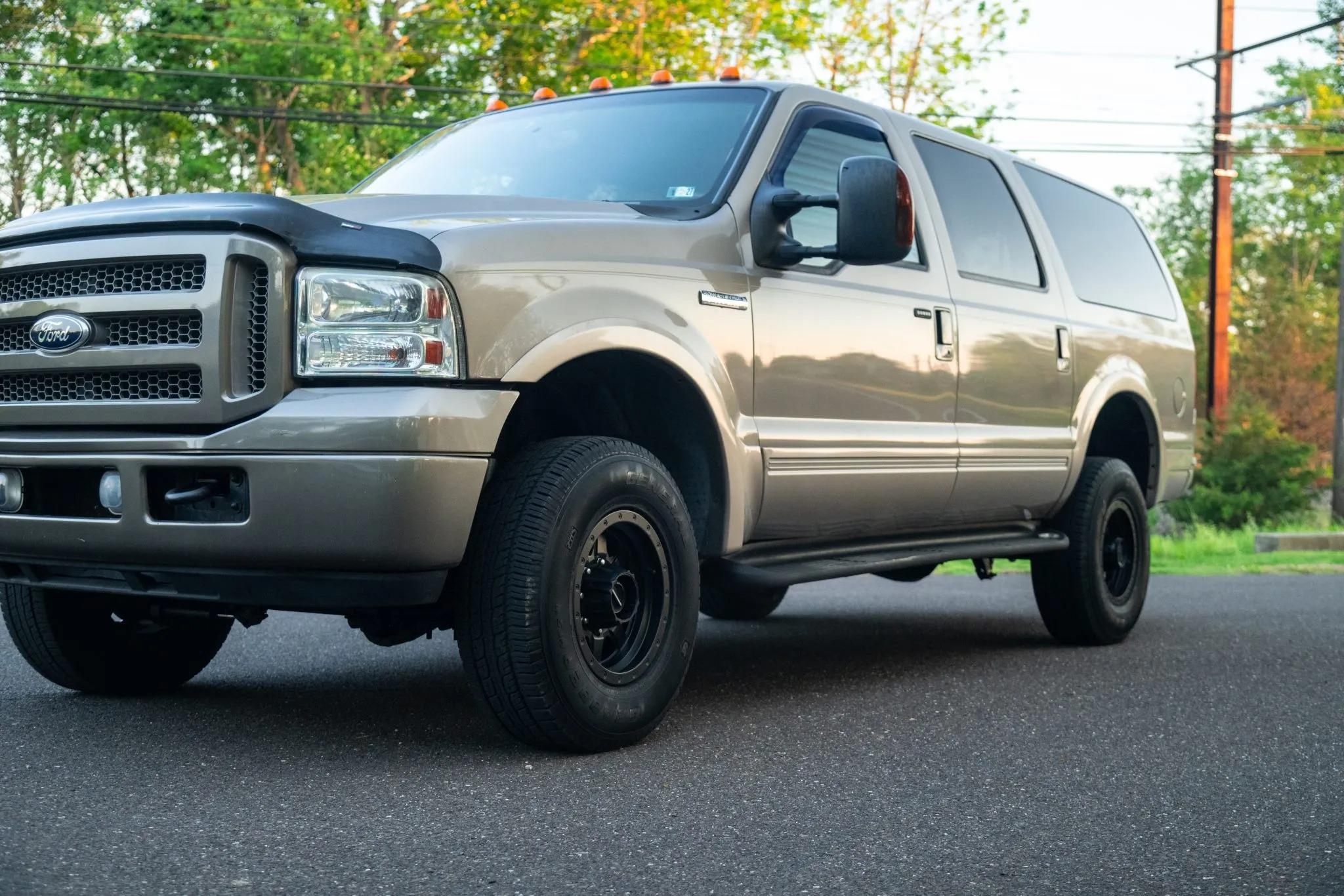 2005 Ford Excursion Eddie Bauer Power Stroke 4×4