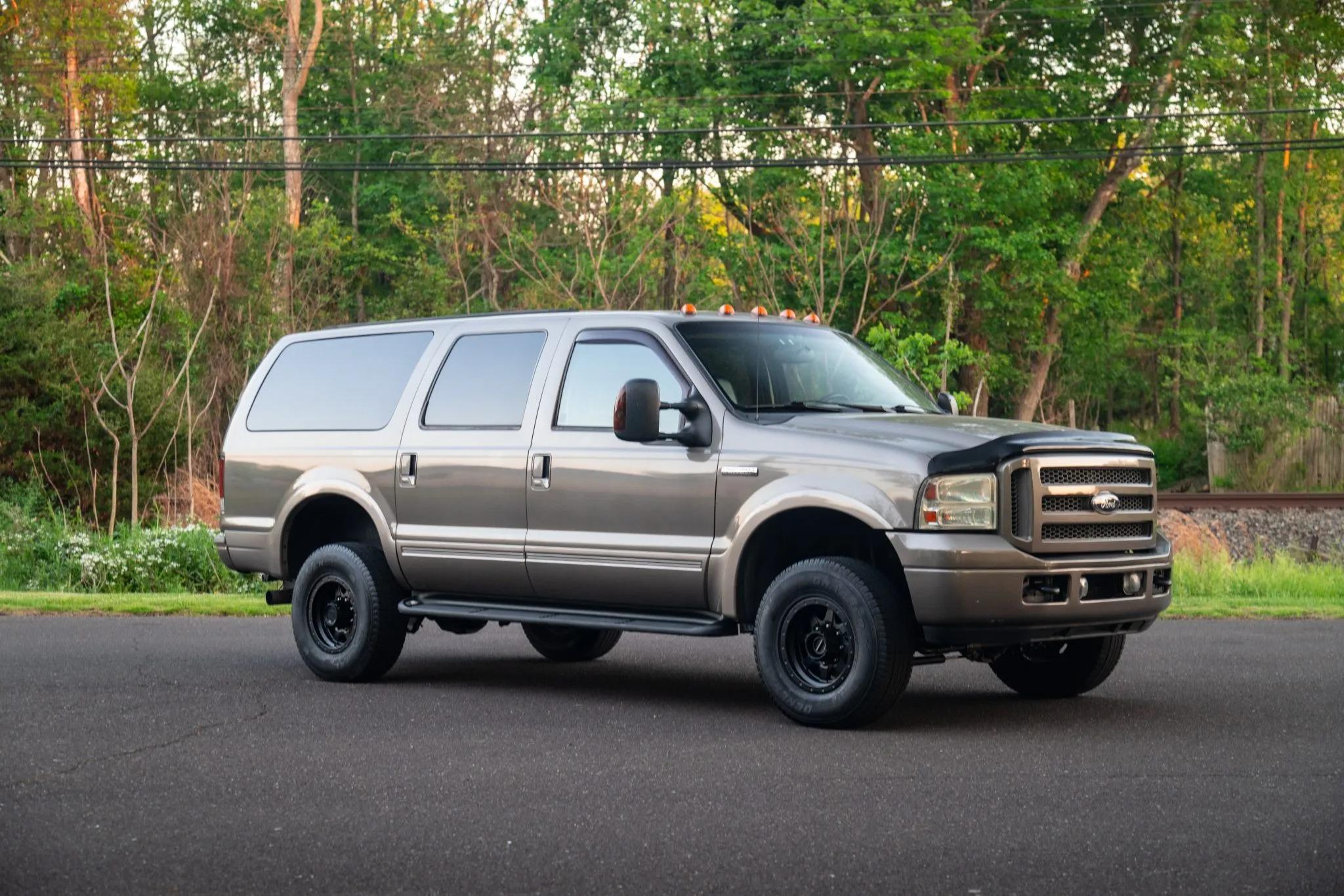 2005 Ford Excursion Eddie Bauer Power Stroke 4×4