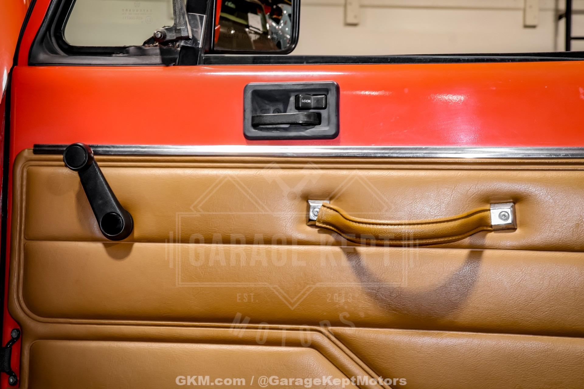 6.0L V8-Powered 1995 Jeep Wrangler Rio Grande