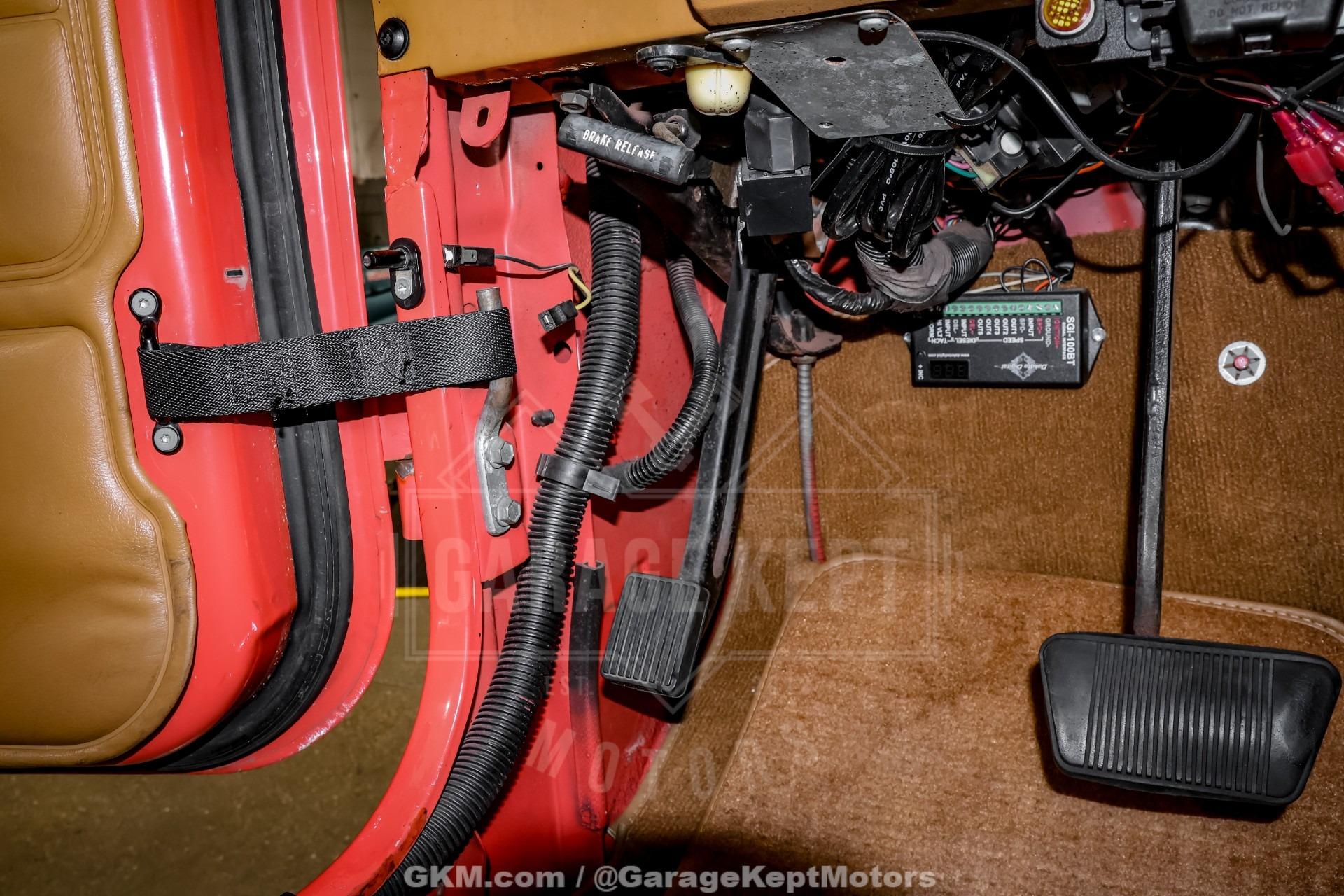 6.0L V8-Powered 1995 Jeep Wrangler Rio Grande