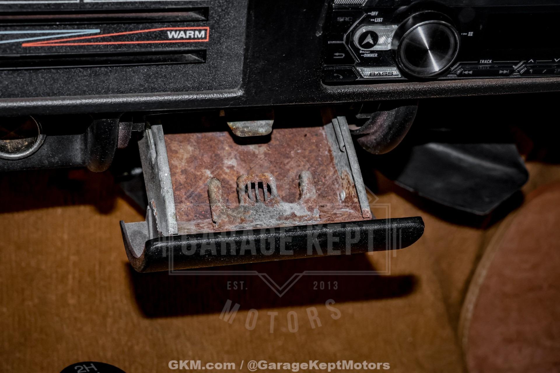 6.0L V8-Powered 1995 Jeep Wrangler Rio Grande