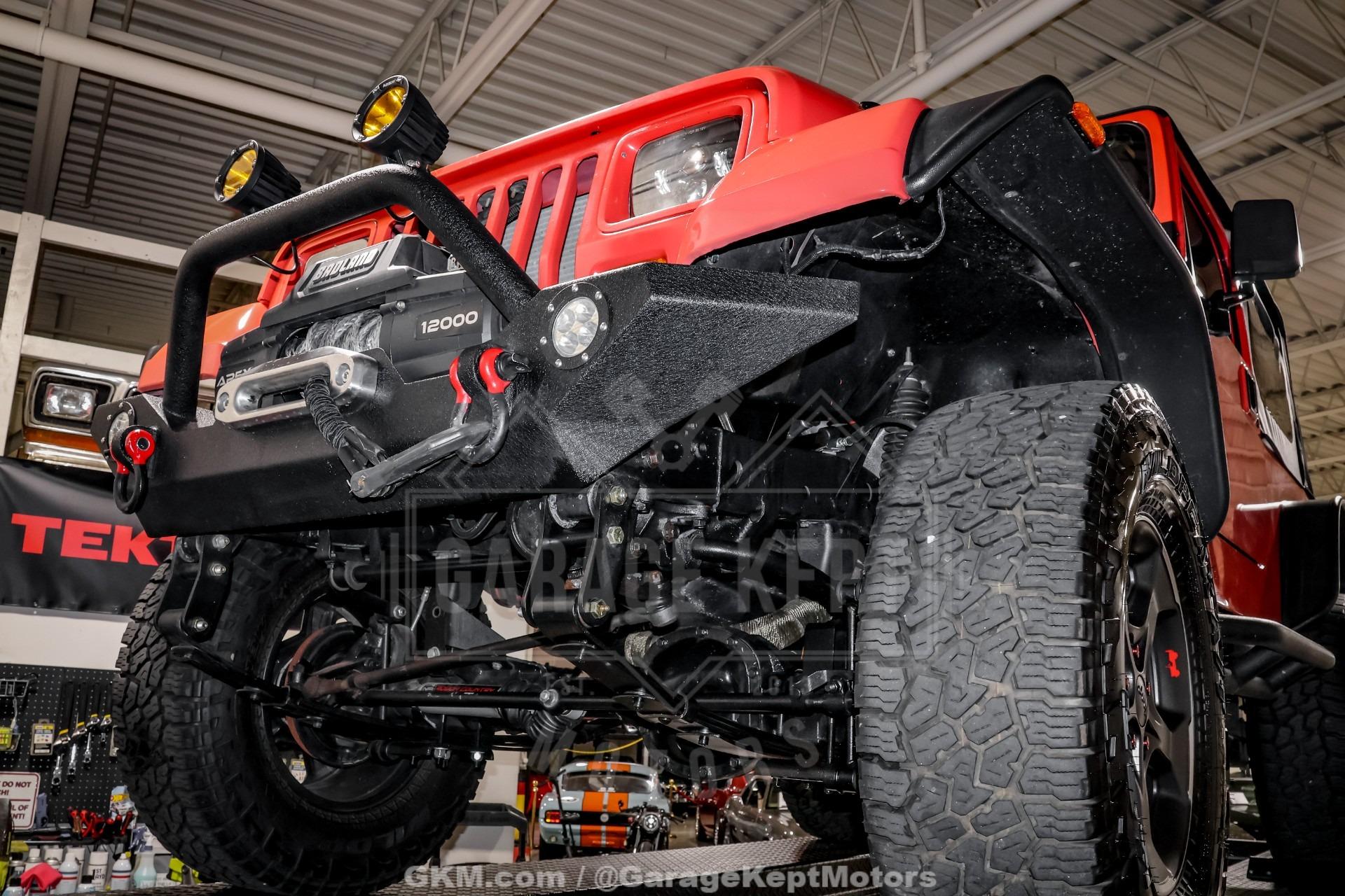 6.0L V8-Powered 1995 Jeep Wrangler Rio Grande