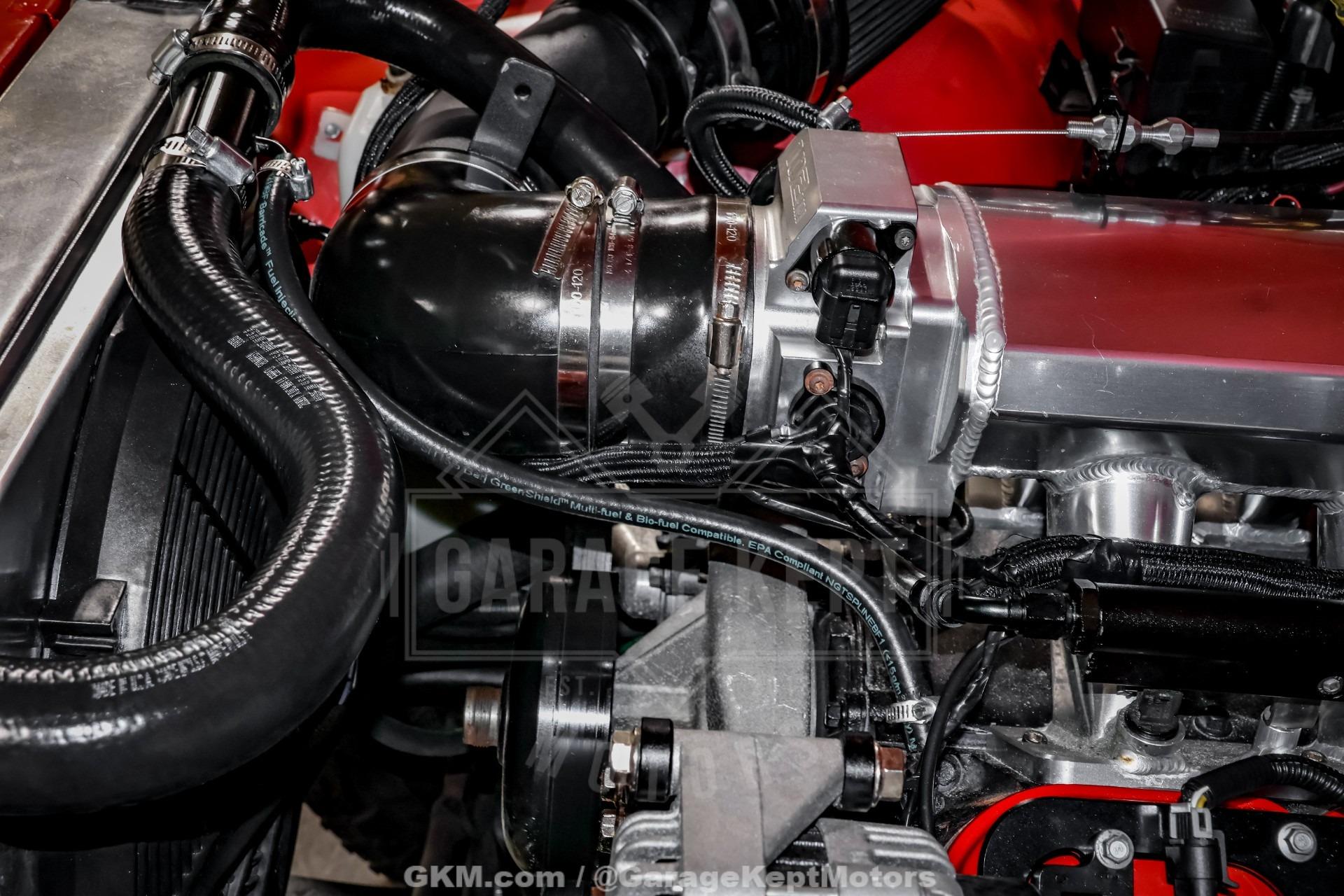 6.0L V8-Powered 1995 Jeep Wrangler Rio Grande