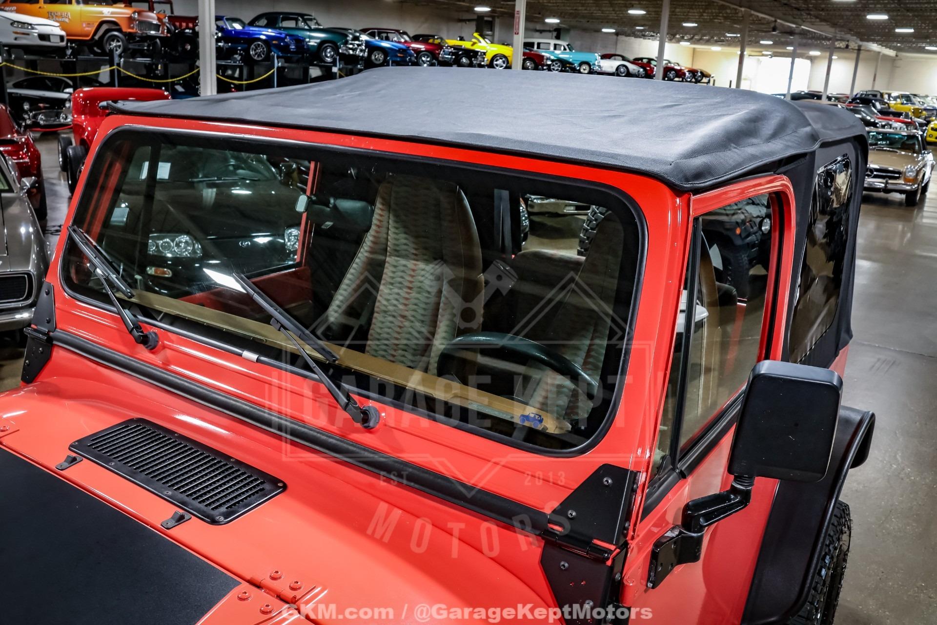 6.0L V8-Powered 1995 Jeep Wrangler Rio Grande