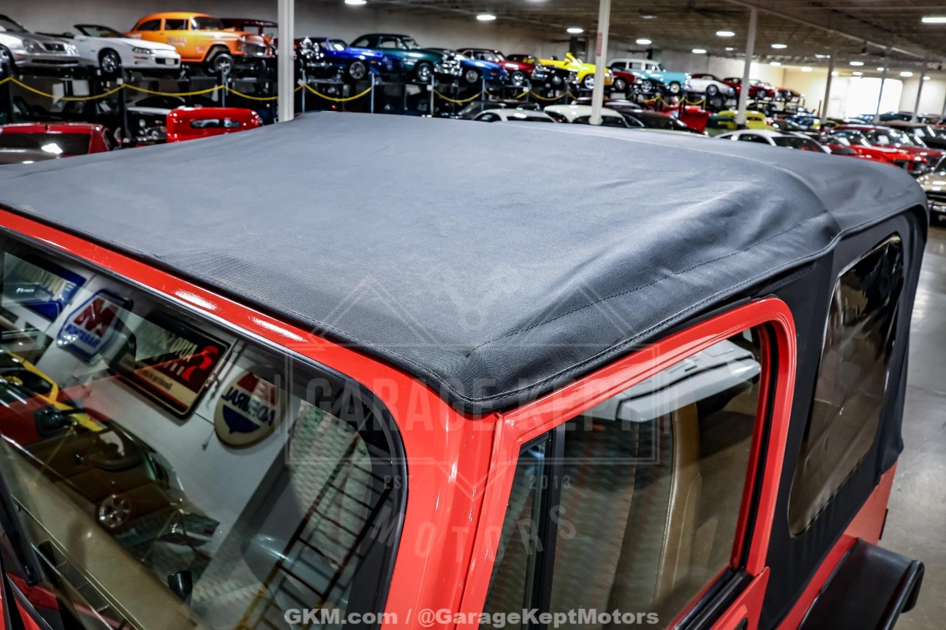 6.0L V8-Powered 1995 Jeep Wrangler Rio Grande