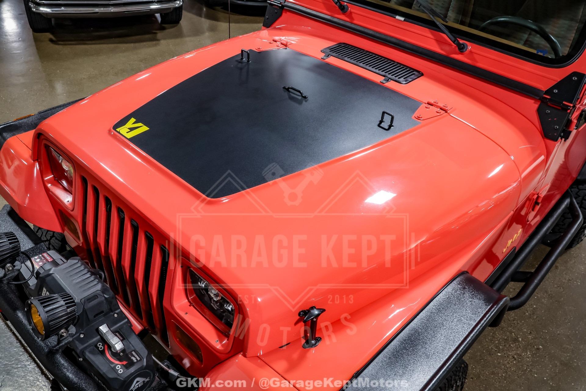 6.0L V8-Powered 1995 Jeep Wrangler Rio Grande