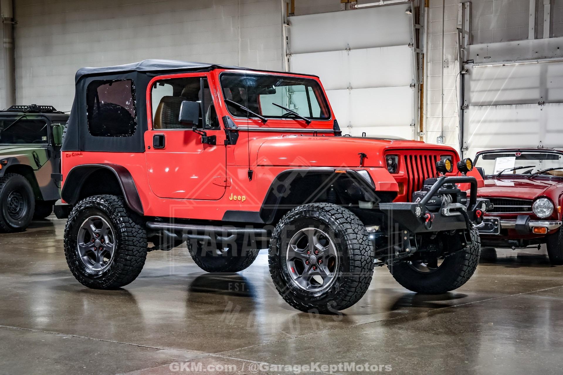 6.0L V8-Powered 1995 Jeep Wrangler Rio Grande - 3