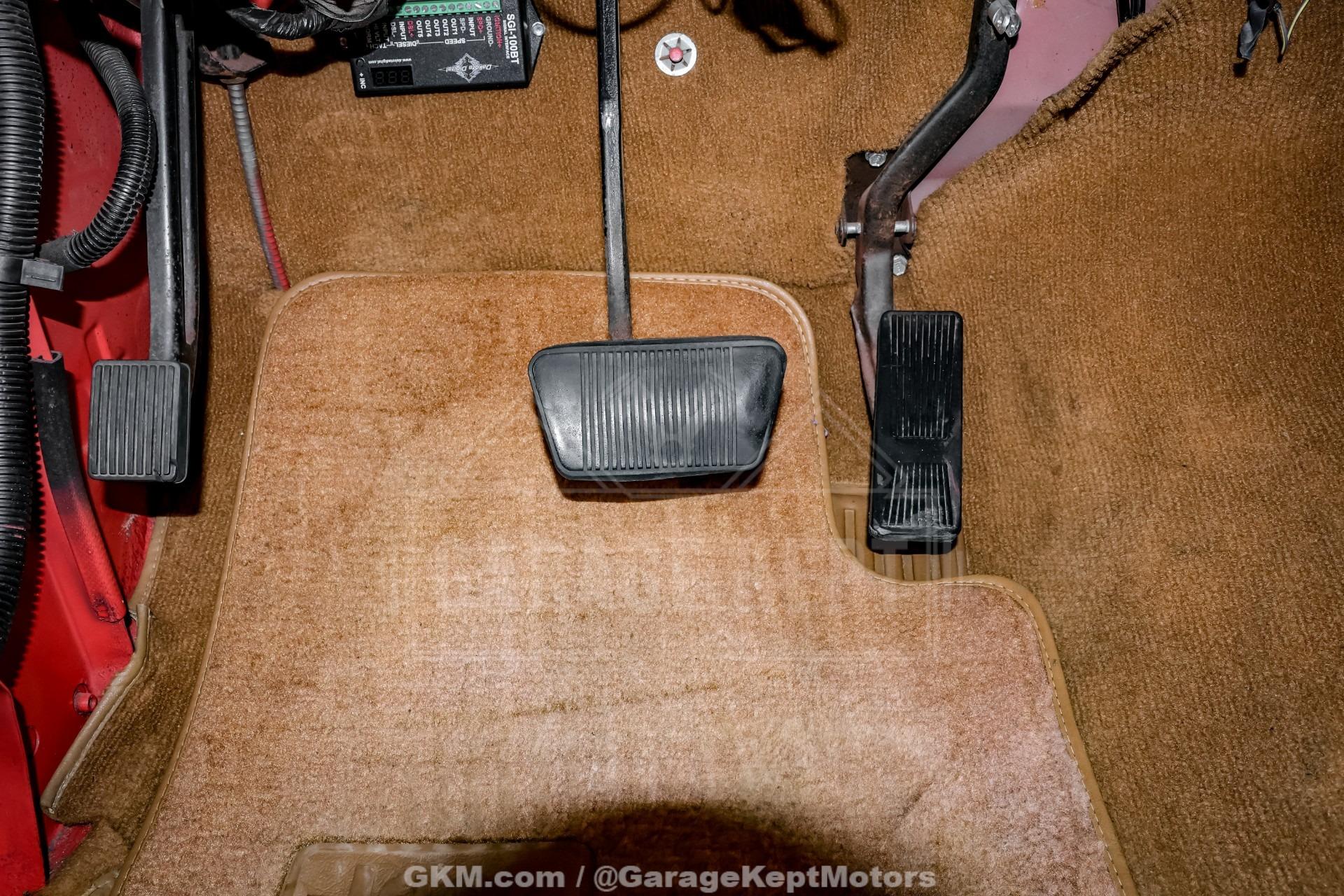6.0L V8-Powered 1995 Jeep Wrangler Rio Grande