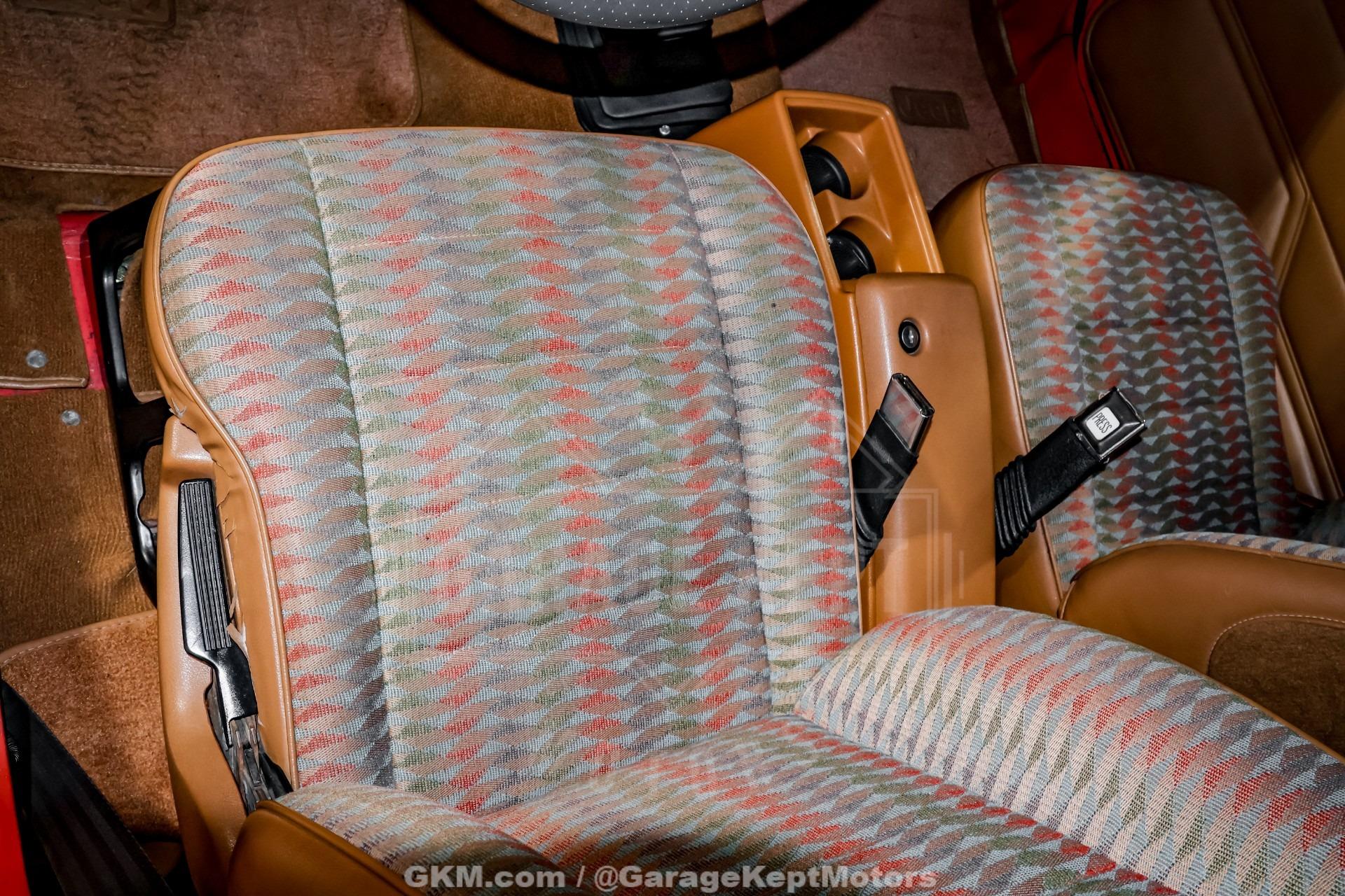6.0L V8-Powered 1995 Jeep Wrangler Rio Grande