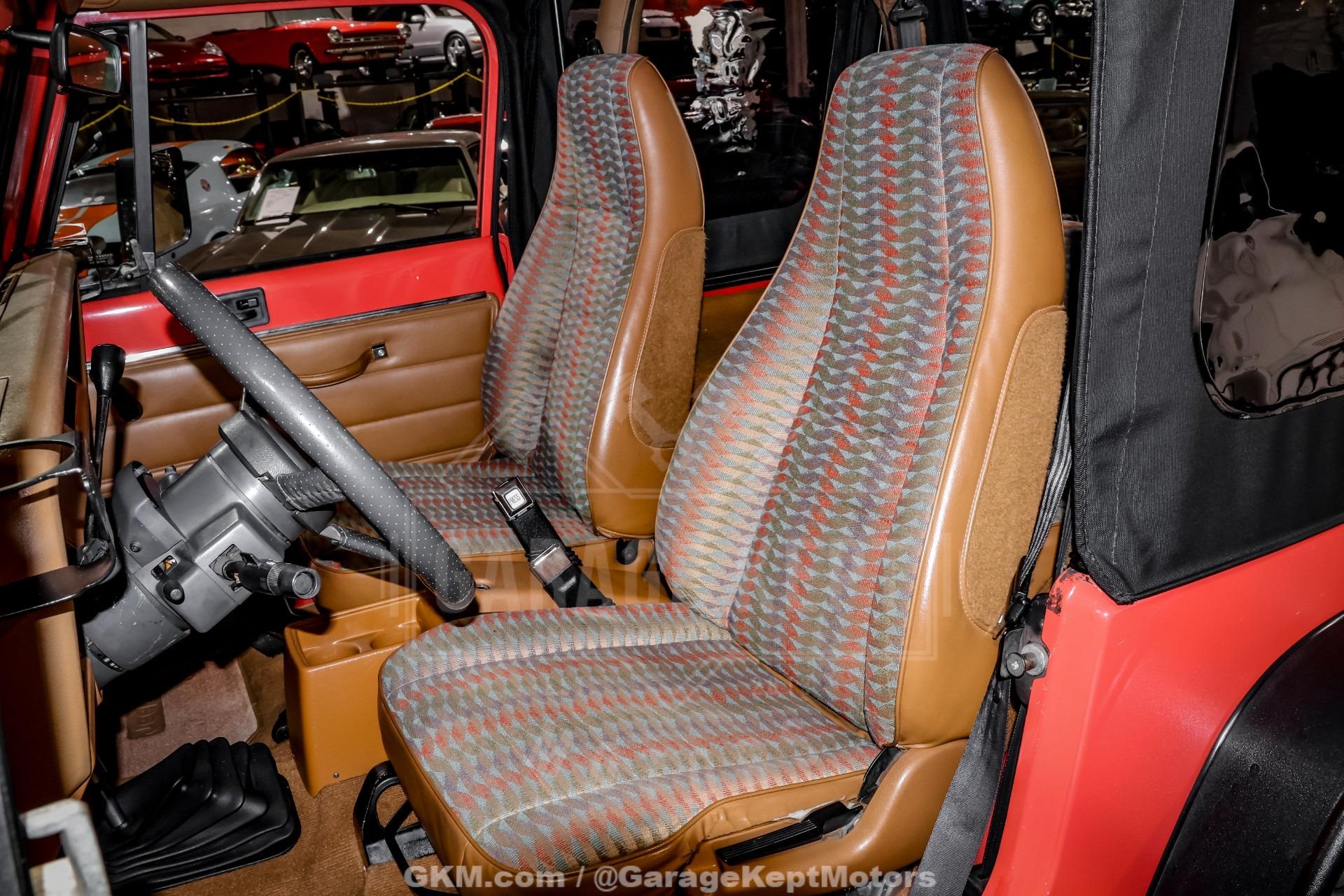 6.0L V8-Powered 1995 Jeep Wrangler Rio Grande