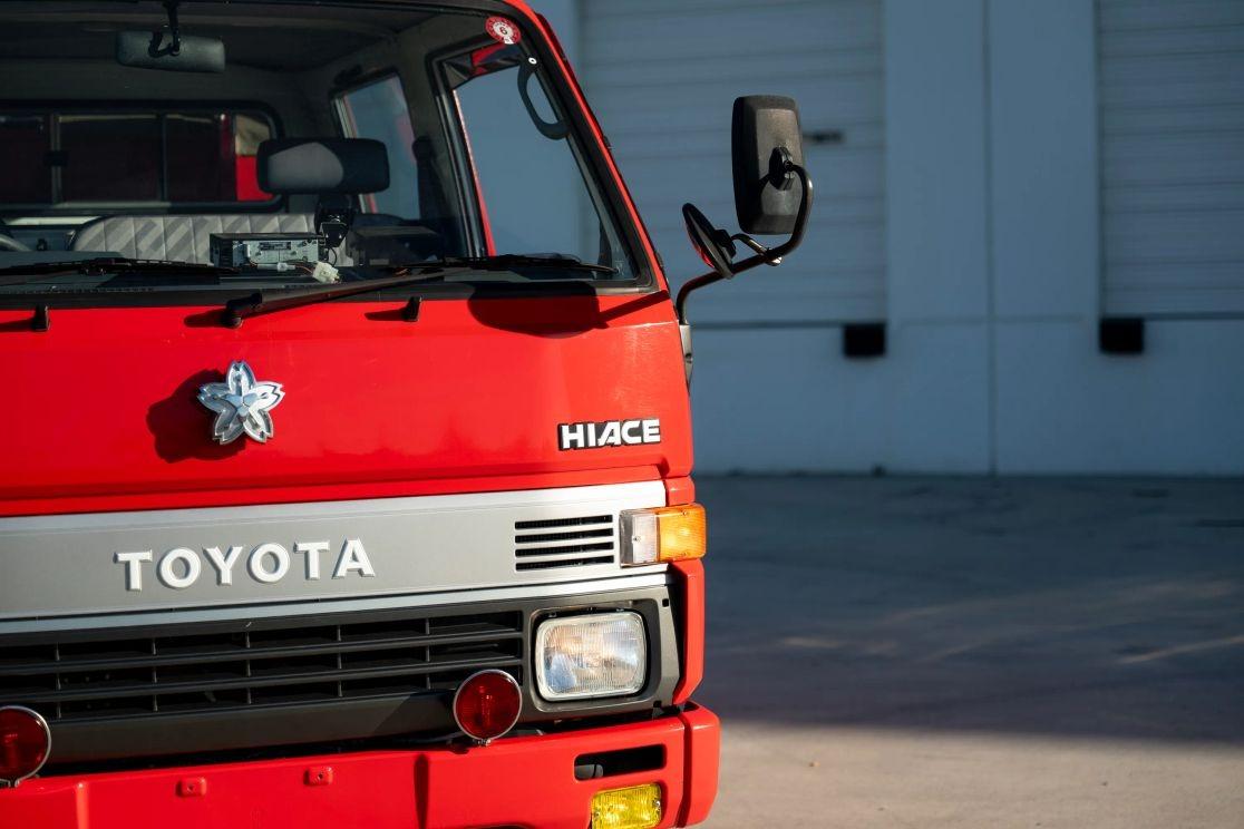 1991 Toyota HiAce Fire Truck