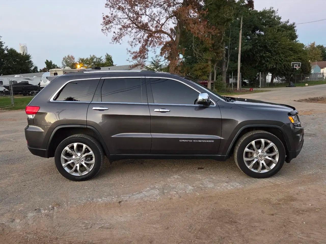 2015 Jeep Grand Cherokee Laredo