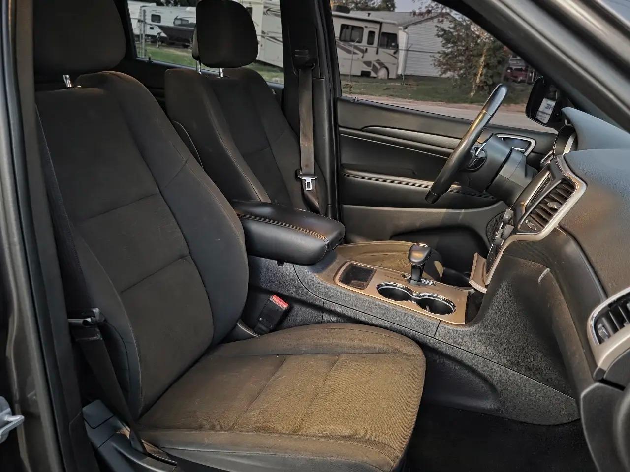 2015 Jeep Grand Cherokee Laredo