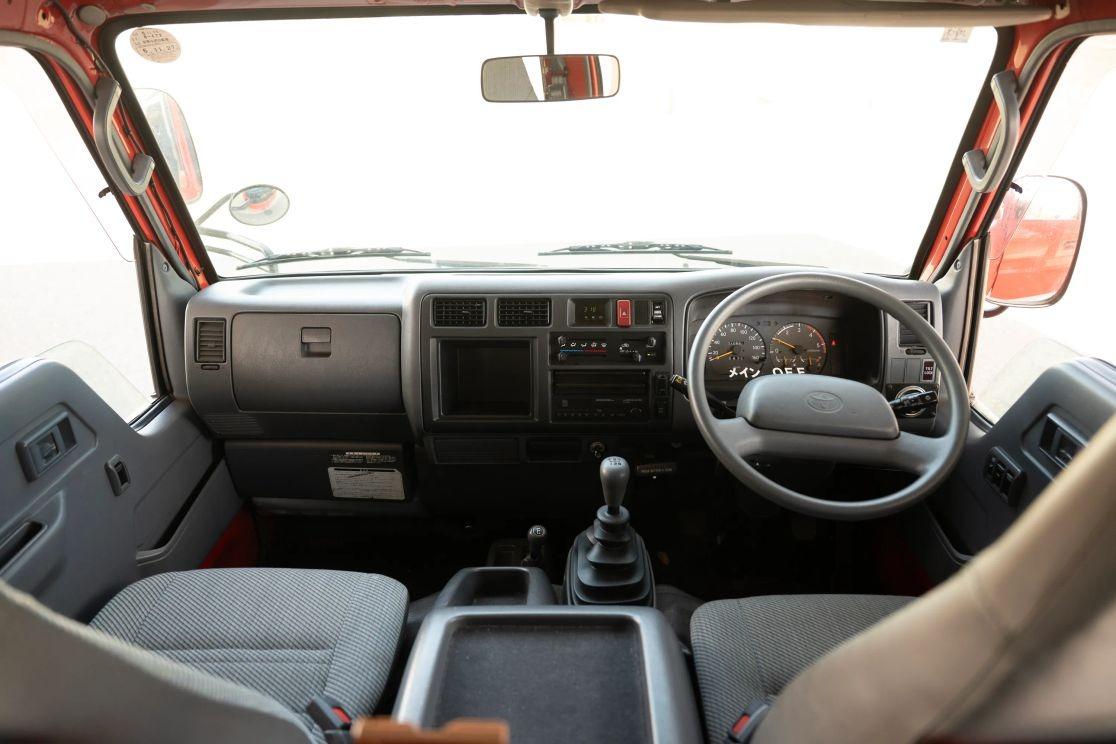 1996 Toyota Dyna Fire Truck - 4