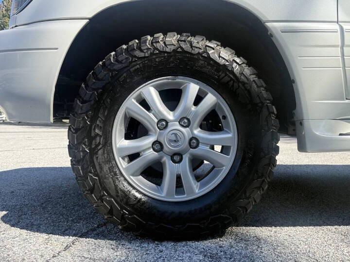 2005 Lexus LX 470