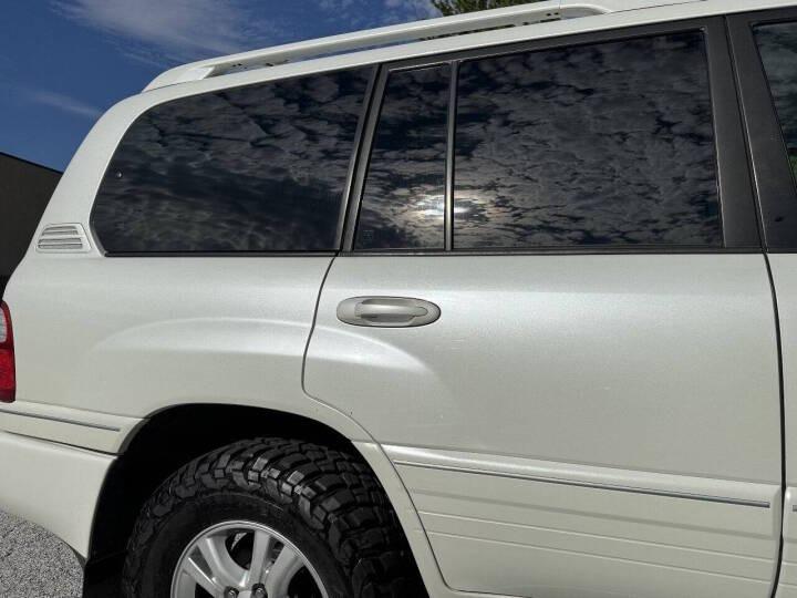 2005 Lexus LX 470