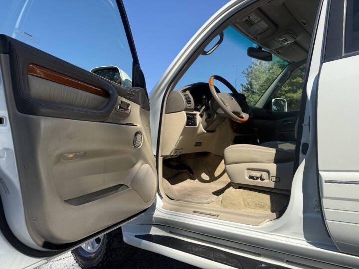 2005 Lexus LX 470