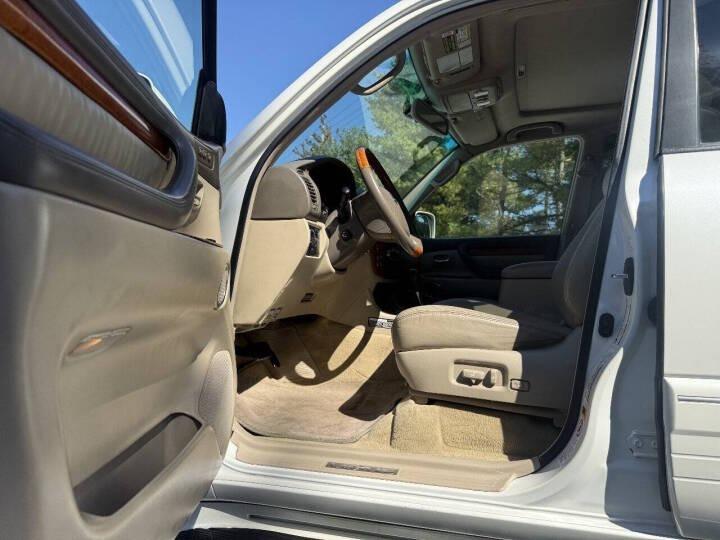 2005 Lexus LX 470