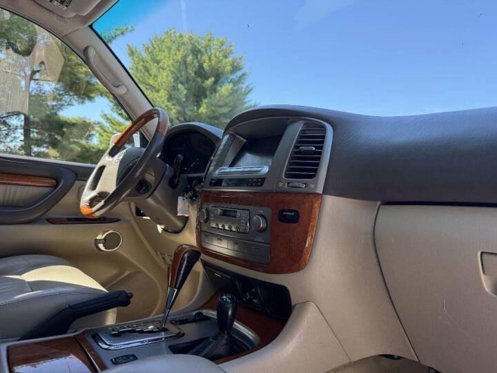 2005 Lexus LX 470
